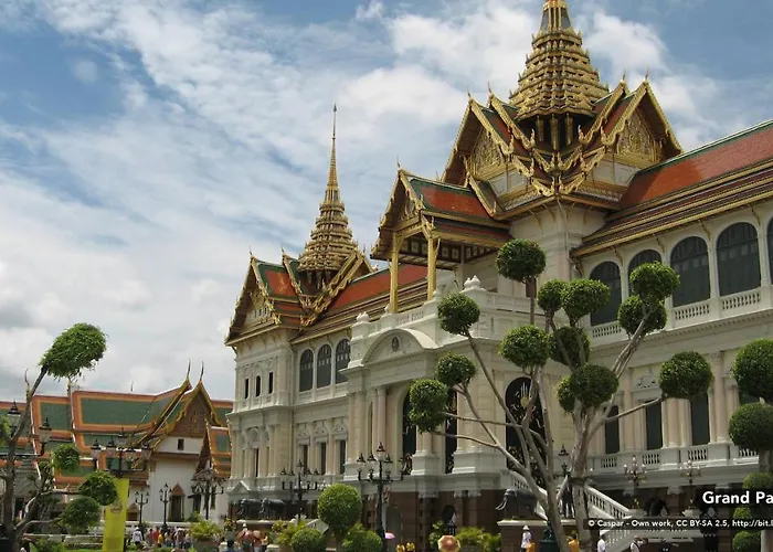 Zen Yaowarat Soi 7 Hotel 3*