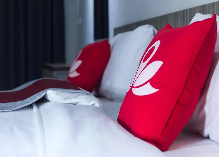 Zen Yaowarat Soi 7 Hotel